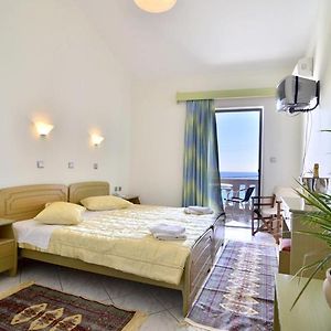 Zimmer mit zwei Einzelbetten